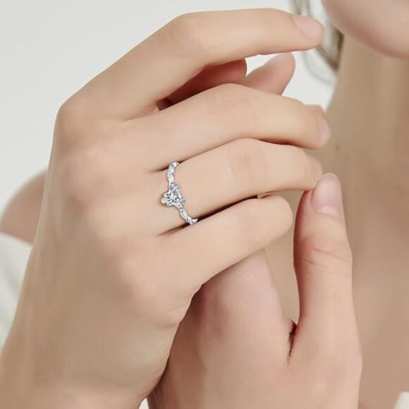 1.25ct Womens Heart Promise Ring Silver Heart Cut Ring - A-Cubic Zirconia - Picture 3 of 5